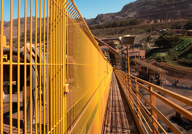 MÁQUINAS E CAMINHÕES VOLVO NA EXPOSIBRAM - Revista In The Mine