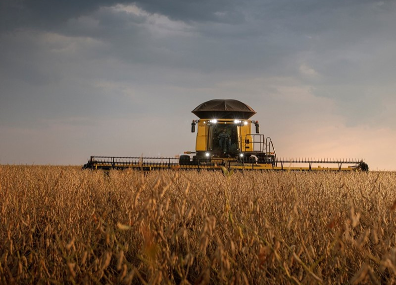 Vendas de máquinas agrícolas recuam 18,7% em abril