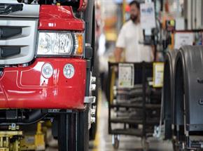 Demanda por caminhões cresce e sustenta setor automotivo