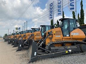 Case entrega 125 equipamentos ao Ministério dos Transportes de Angola