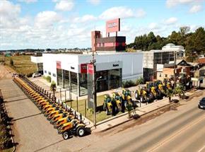 Valtra anuncia ampliação da maior frota de tratores fruteiros da marca no Brasil