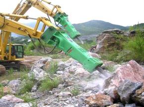 Komatsu passa a ter dois novos distribuidores Montabert no Brasil
