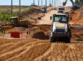 Vendas de máquinas avançam 5% em setembro, mas exportações recuam