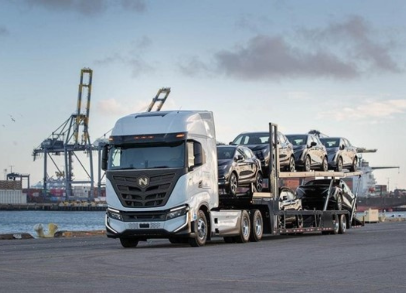 Nissan testa cegonheiras elétricas em operação logística nos EUA