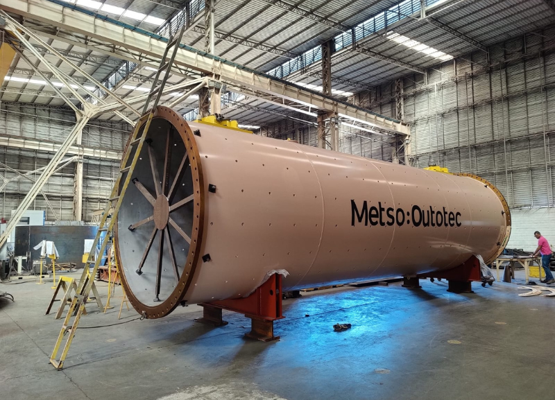 Parceria entre Nexa e Metso otimiza processo de alimentação de moagem de minério