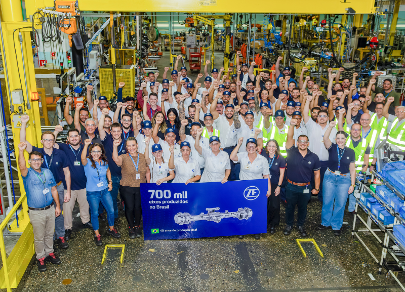 ZF atinge a marca de 700 mil eixos produzidos no Brasil
