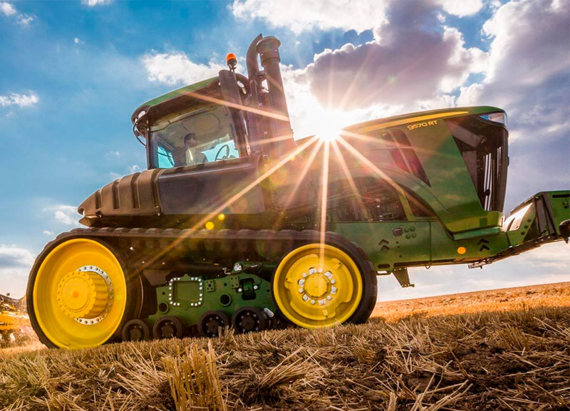 Vendas da John Deere caem 12% em 2025