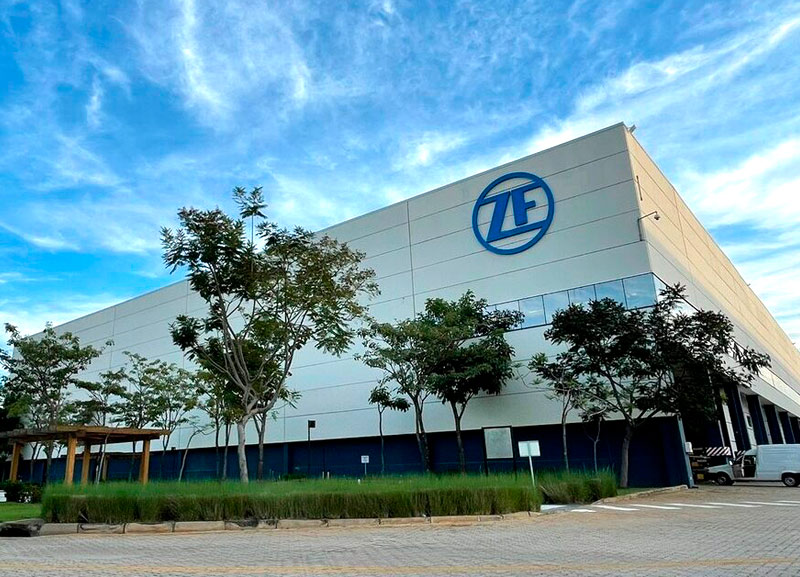 ZF reduz dívida com melhoria no desempenho operacional