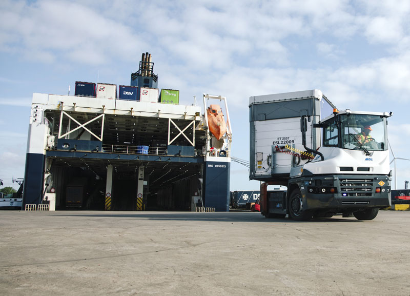 Volvo Penta e VFS financiam rebocadores elétricos para operação portuária na Holanda