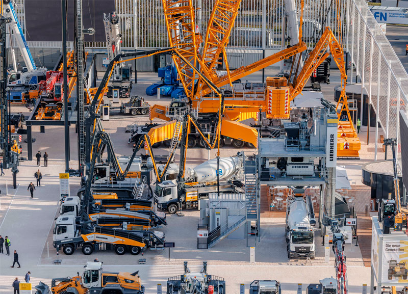 Liebherr registra faturamento de € 14,7 bi em 2025
