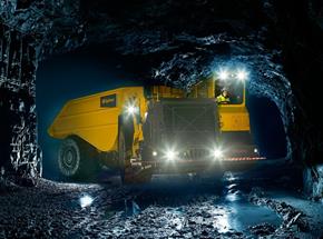 Equipamentos da Epiroc atuam na maior mina de cobre e ouro do mundo