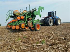 Setor de máquinas agrícolas projeta crescimento de 5%