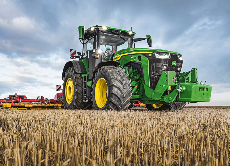 John Deere lança programa de capacitação em tecnologia para mulheres