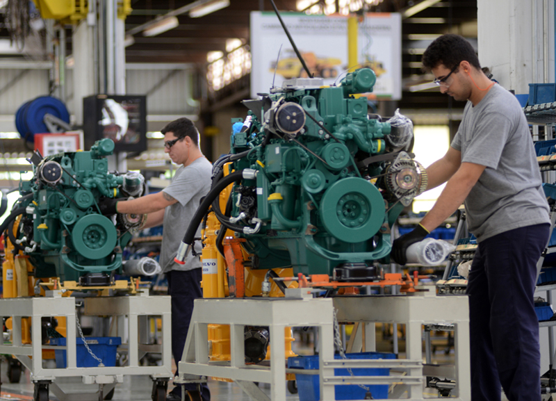 Por uma nova industrialização