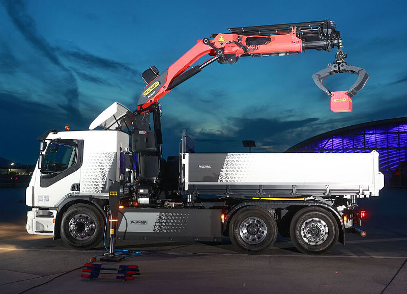 Palfinger apresenta nova linha TEC de guindautos ao mercado